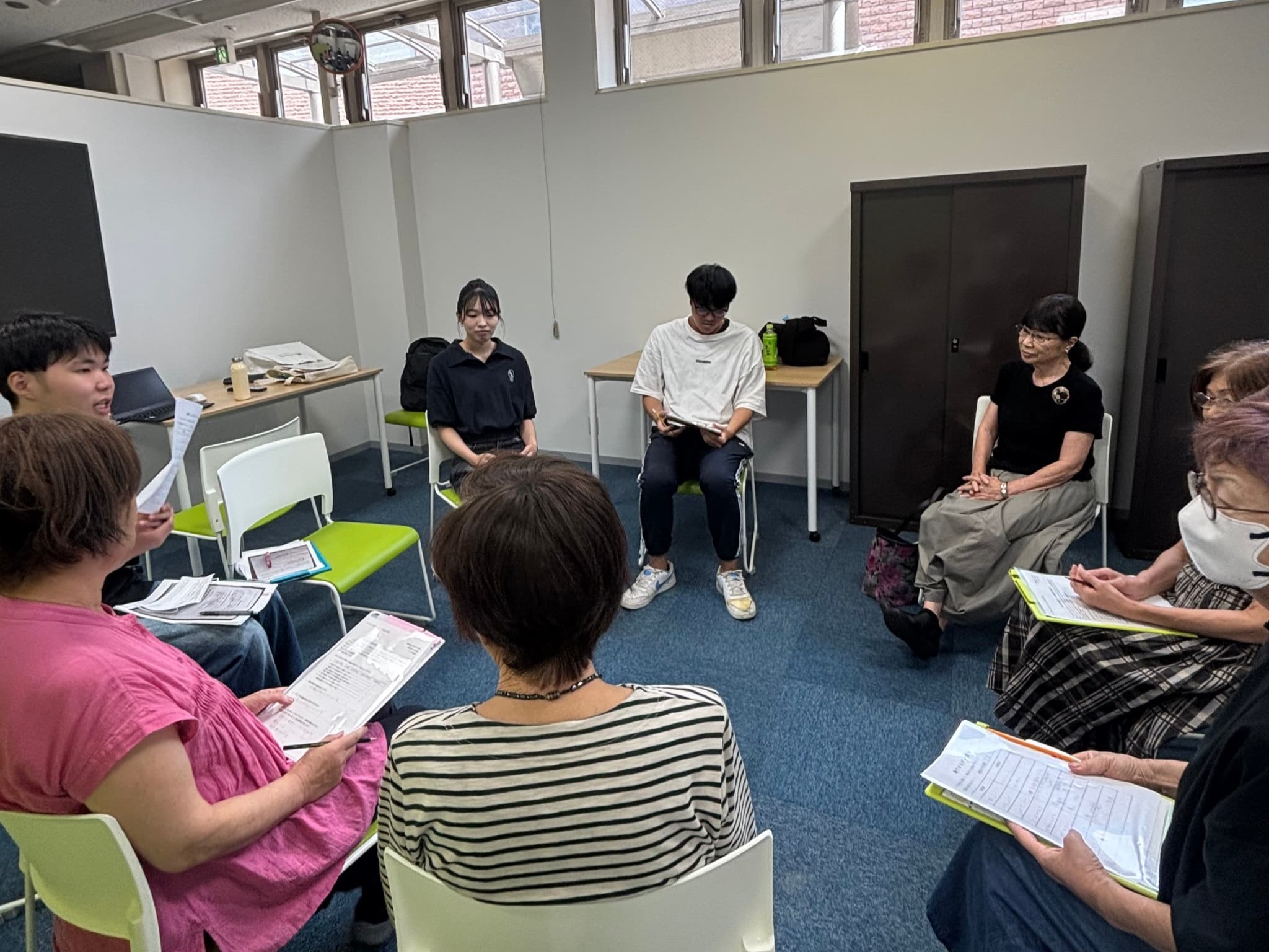 座談会の様子