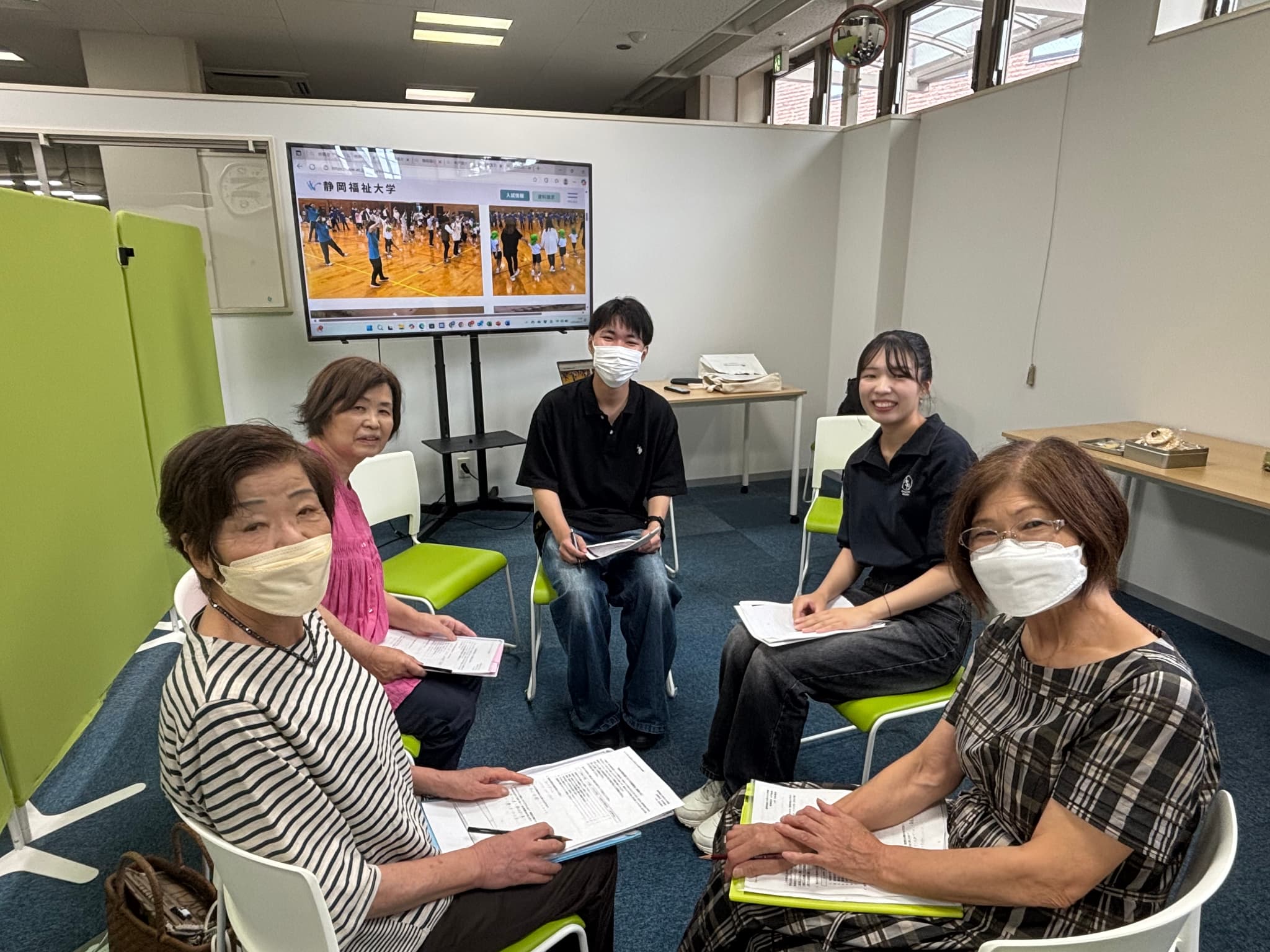 座談会の様子