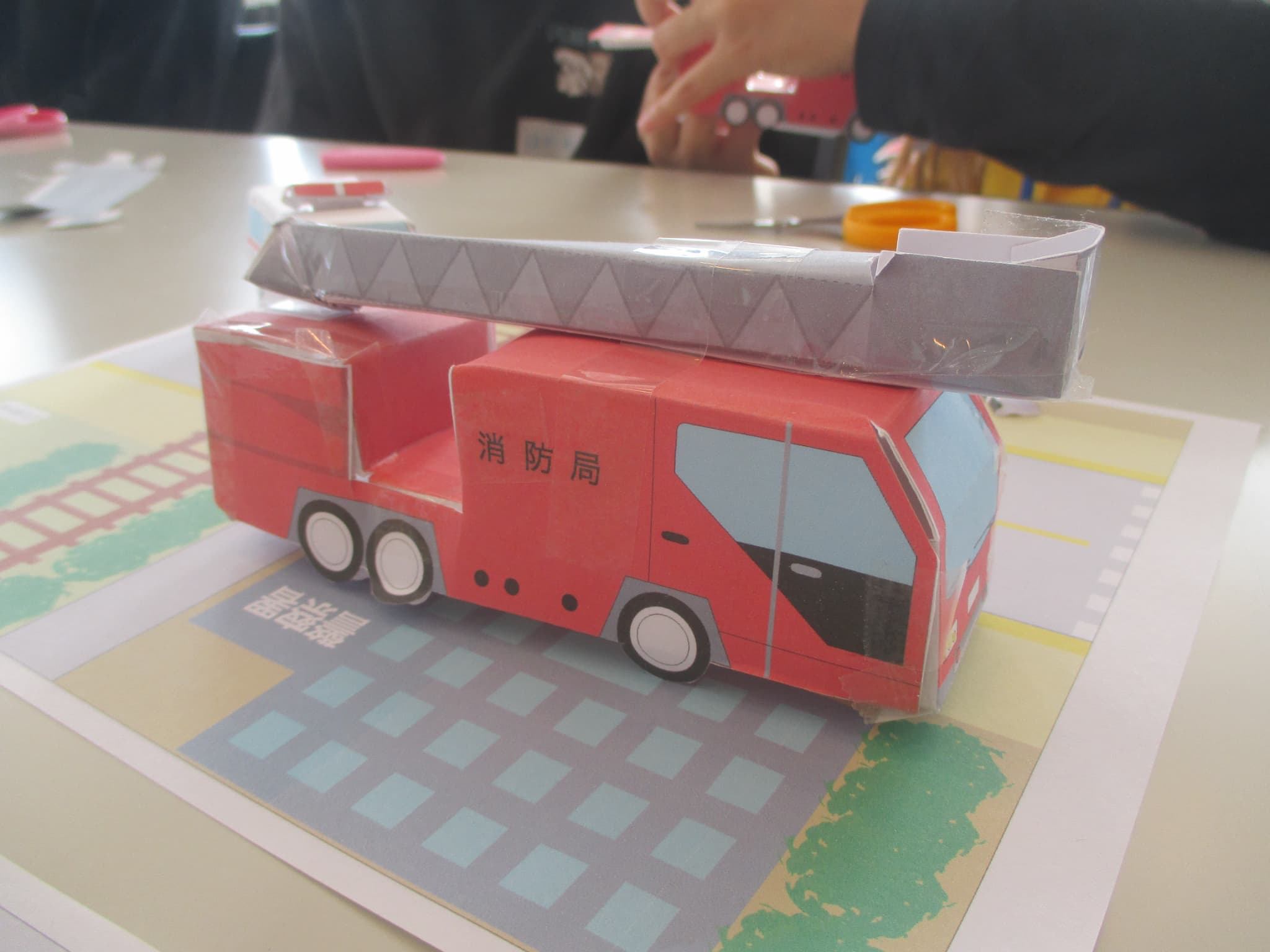 ペーパークラフトの見本