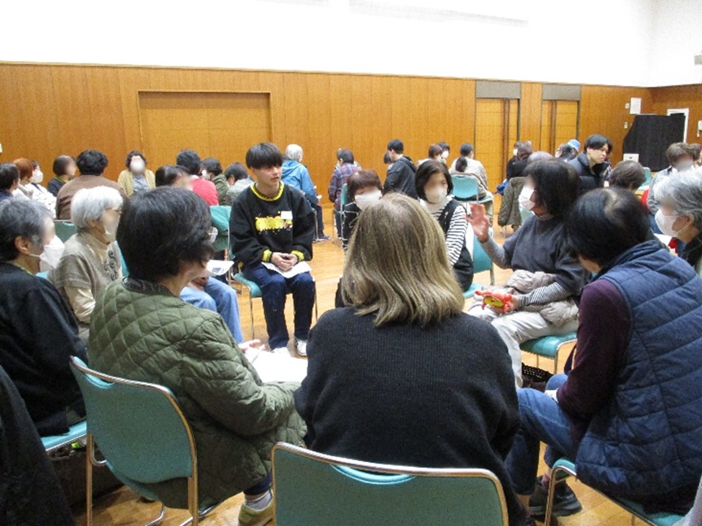 哲学対話の様子